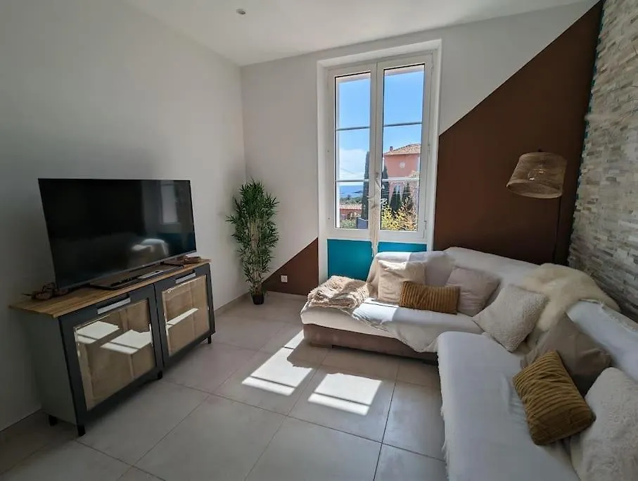Villa Vue Mer Proche Mer 10 Personnes Saint-Raphaël